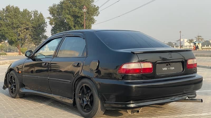 Honda Civic EXi 1994 3