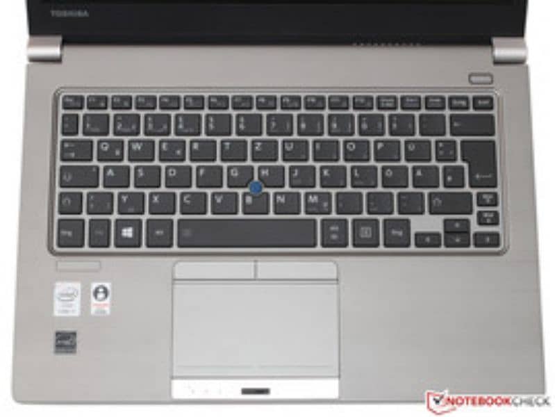 Toshiba Portege Z30 Core i5 4th generation,8 gb ram,128 ssd,3-4 hours 7