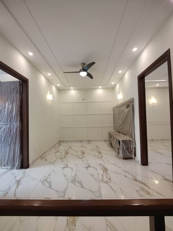 5 Marla Beautifull Modern House For Sale In Dream Gardens Phase 1 Lahore 18