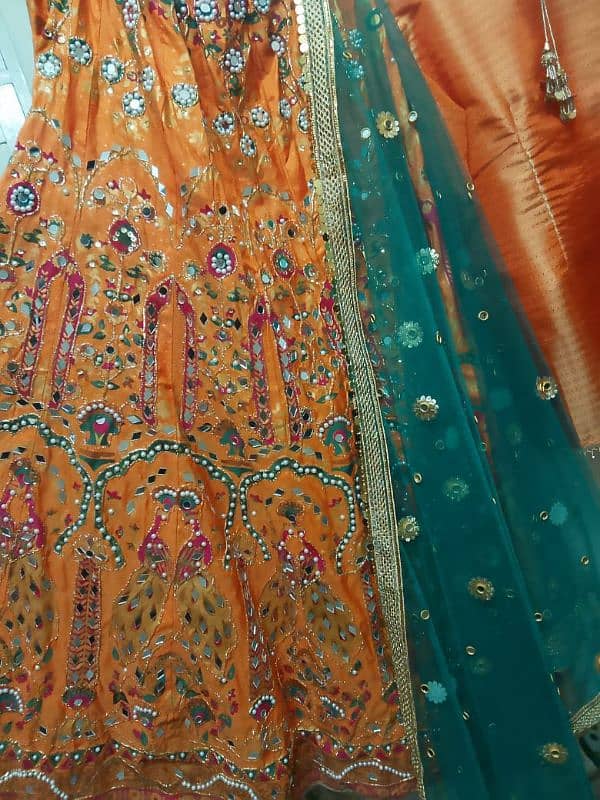 almost new mehandi / mayon / ubtan / party wear / bridal lehanga 4