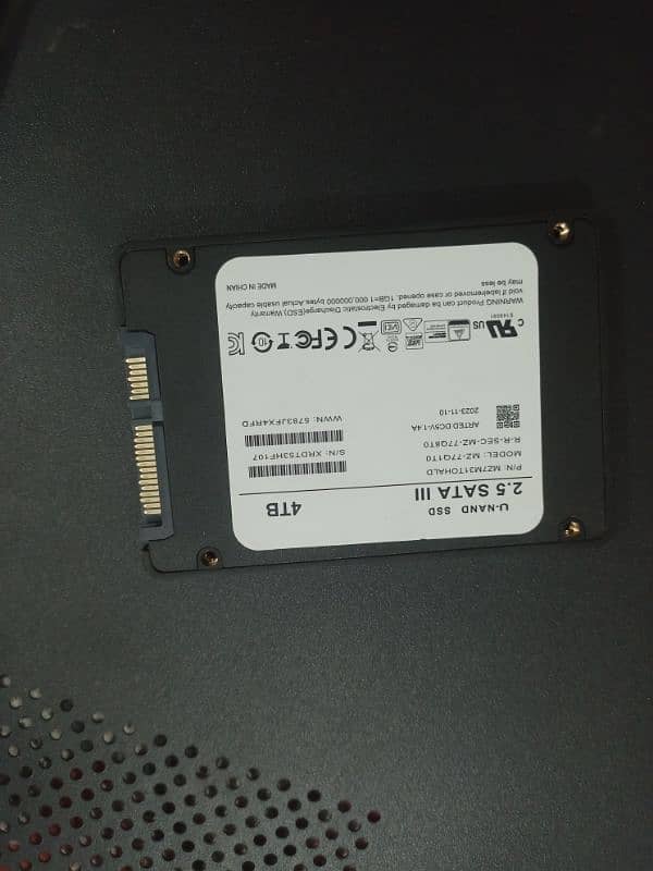 4tb ssd brand new 1