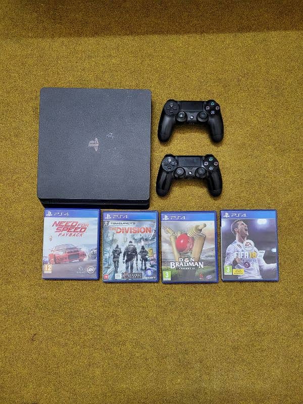 Play Station 4 Slim 500GB with EXTRA ACCOUNT GAMES 0