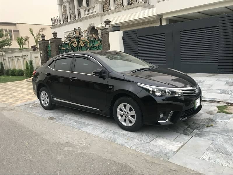 Toyota Corolla GLI 2014 1