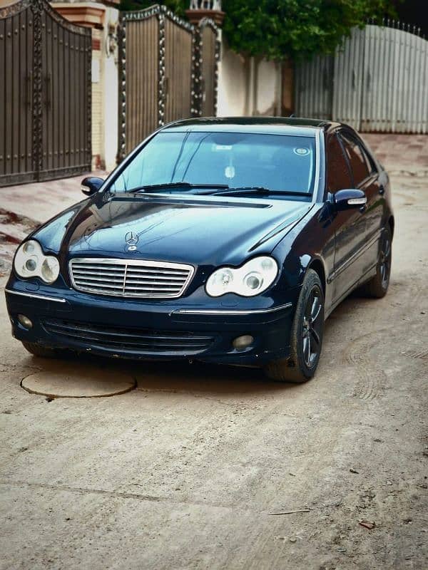 Mercedes C Class 2005 15