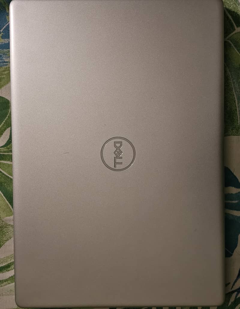 Dell Inspiron 15 5000 CORE I7 10th gen 0