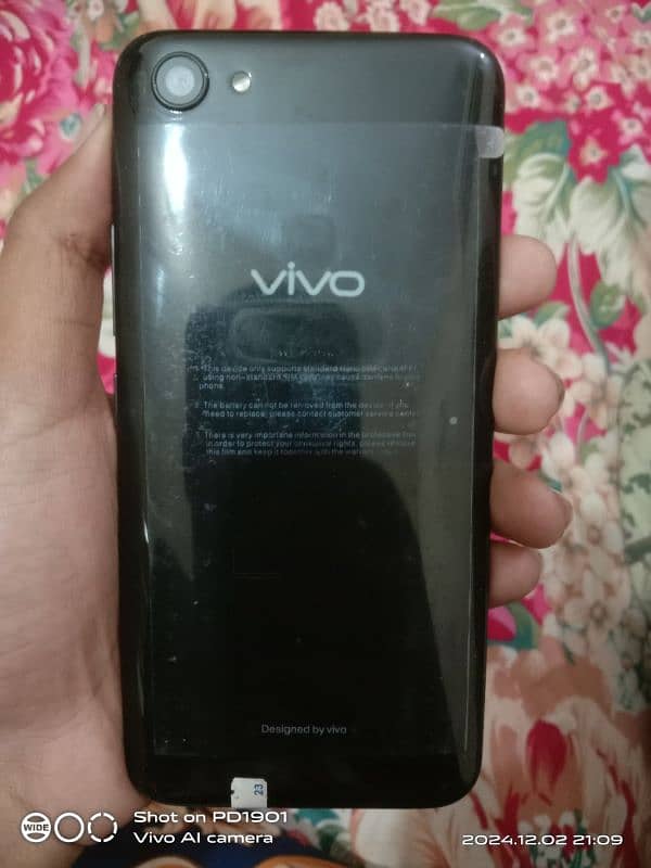 Vivo Y81S 1