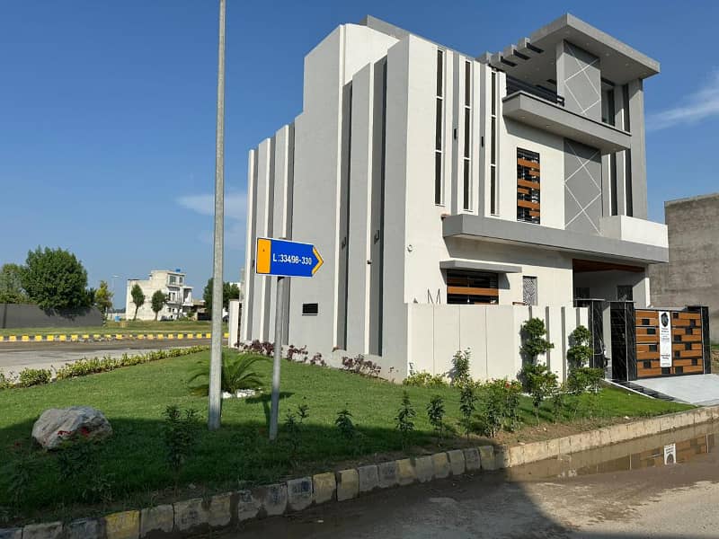 7 MARLA BRAND NEW HOUSE AVAILABLE FOR SALE (AT REASONABLE PRICE) IN CITI HOUSING GUJRANWALA 2