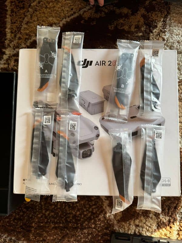 DJI Mavic Air 2s Fly More Like New 1