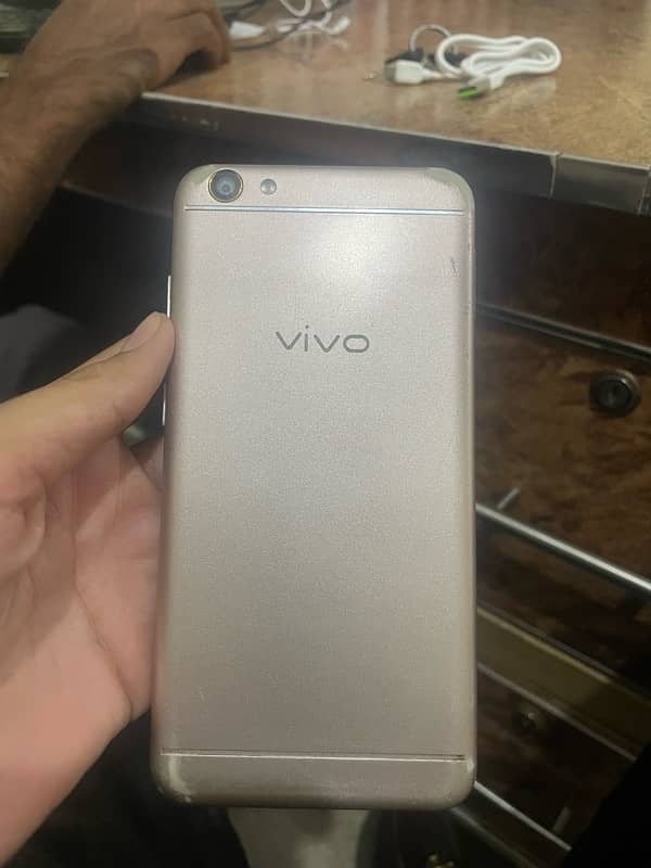 Vivo y66 4