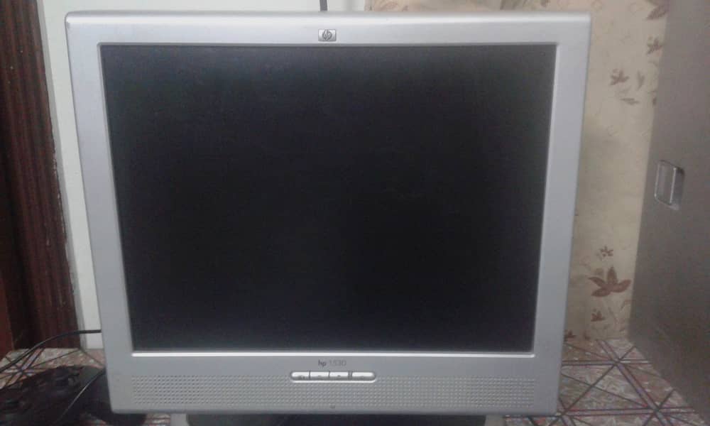 Monitor hp 15 inch 3