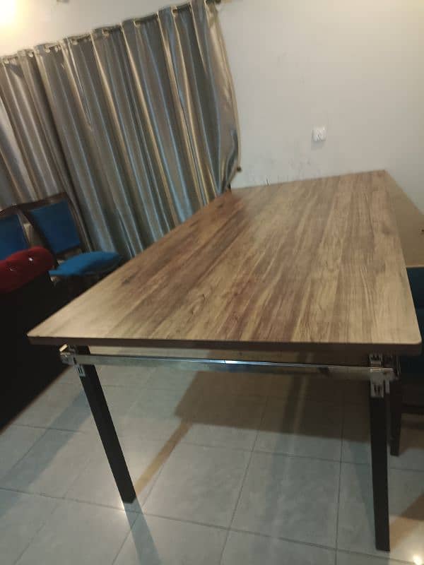 dining table new condition 2