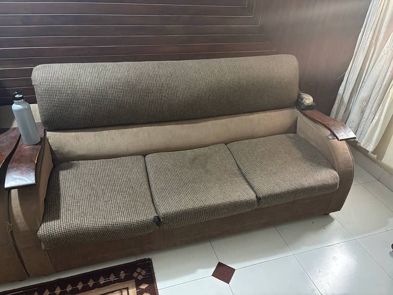 5 seater 2sofas for sale 0