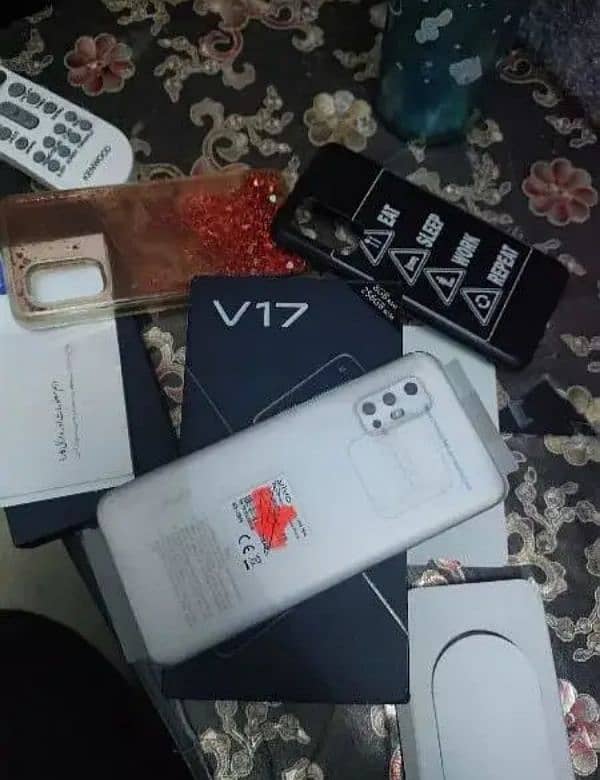 Vivo V17 8+4GB RAM 256GB ROM 3