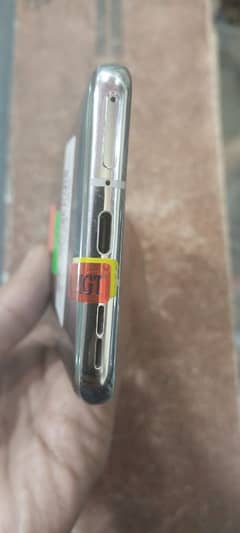 one plus 9pro lush condition  contact no 03161731112