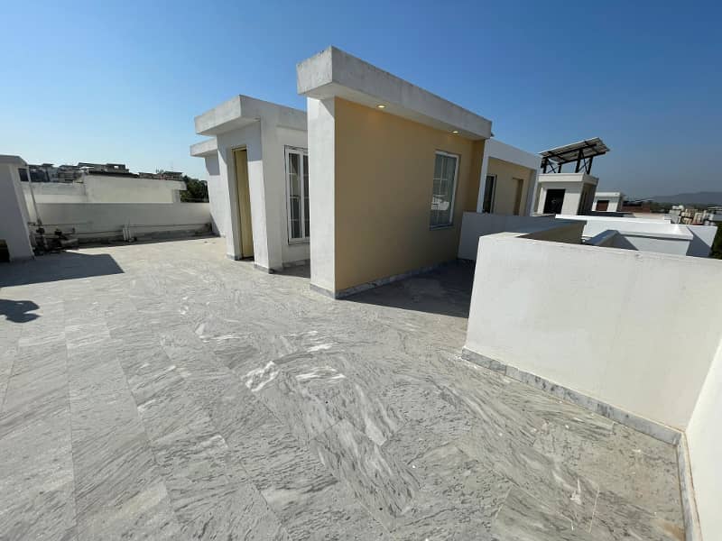 5 Marla Double Storey House Available For Sale 5