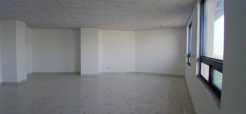 Brand New742 Square Feet Office Prime Space Available For Rent In Grand Square Mall 6