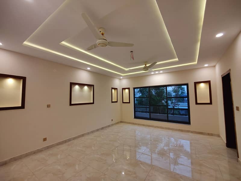 Beautiful Designer House For Rent 26