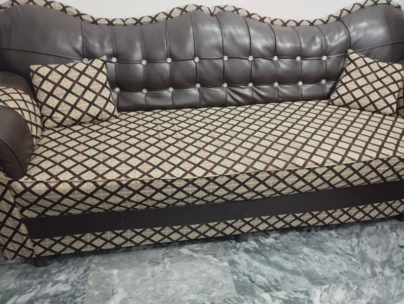 3 seater sofa for sale 2