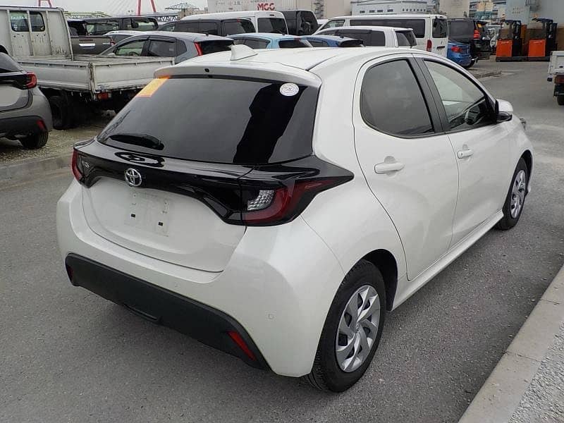 Toyota Yaris 2021 5