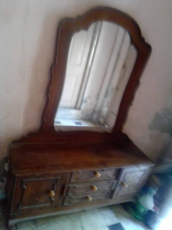 dressing table/antique wooden dressing table/table/anti termite 1