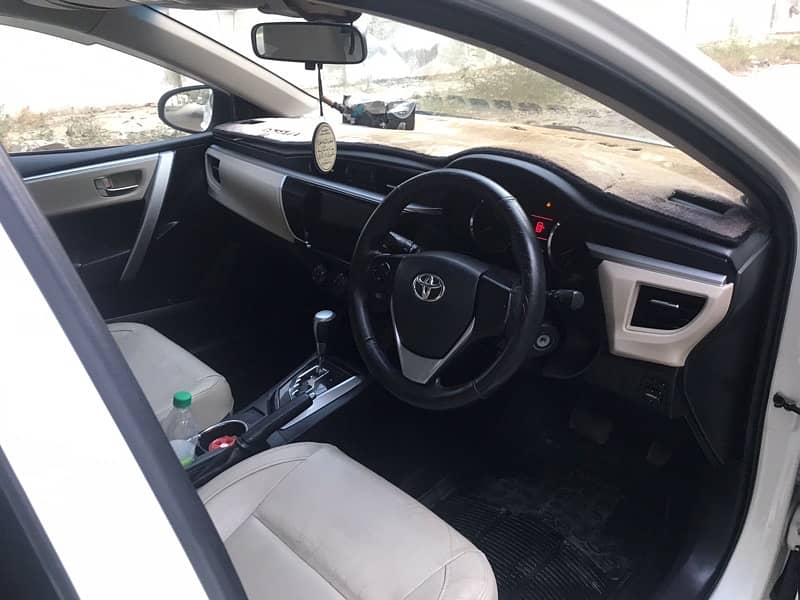 Toyota Altis Grande 2015 full original 5