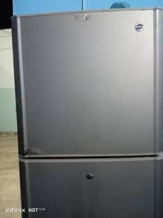 pel refrigerator in used condition