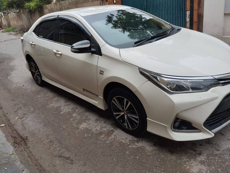 Toyota Corolla GLI 2018 16