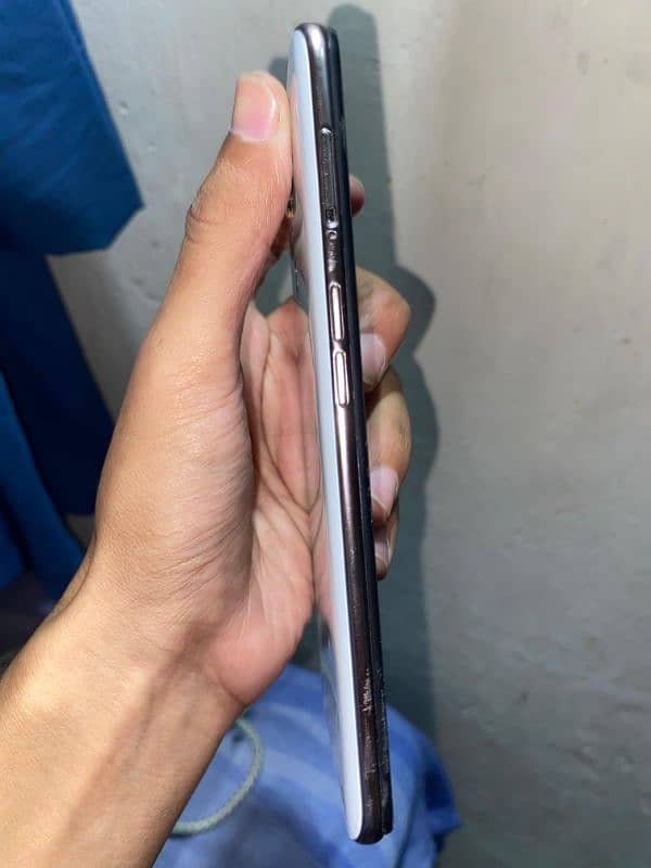 Oppo F11 1