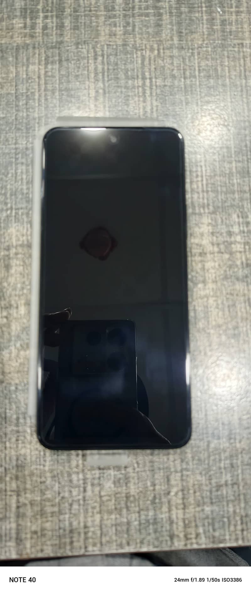 vivo y28  8/128 gb urgent sale 0