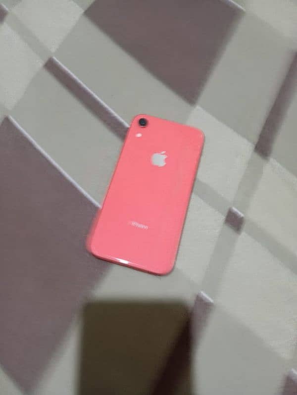 iPhone XR non active 3