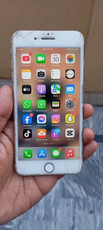 I Phone 8 Plus Mobile Non PTA Panal Break Hai 64Gb Mobile. . 4