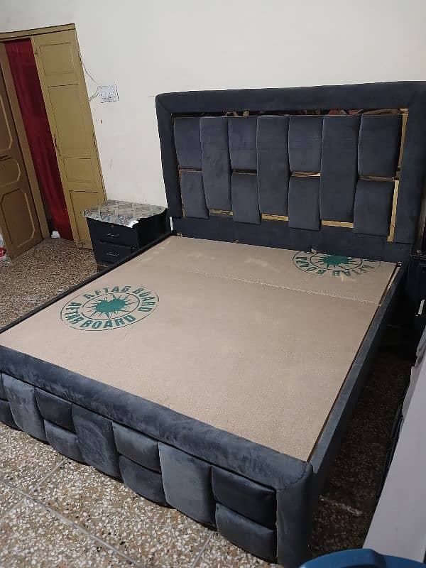 New style bed urgent sale 2