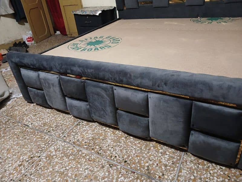 New style bed urgent sale 3