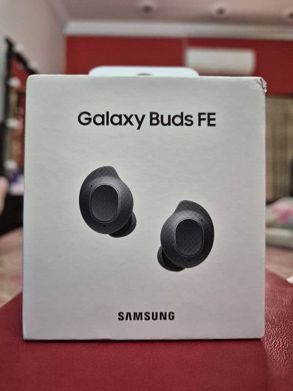 Samsung Galaxy Buds new 10/10 0