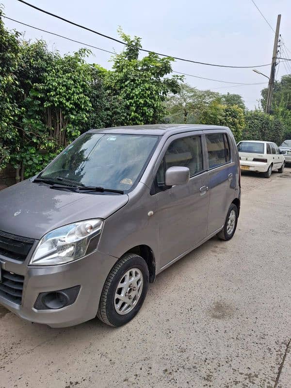 Suzuki Wagon R 2018 15