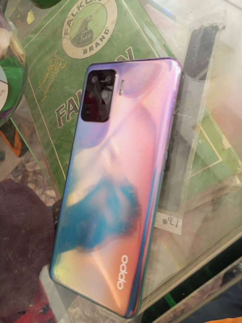 oppo f19pro 8gb 128gb full box 33 watt Fast original charger 2