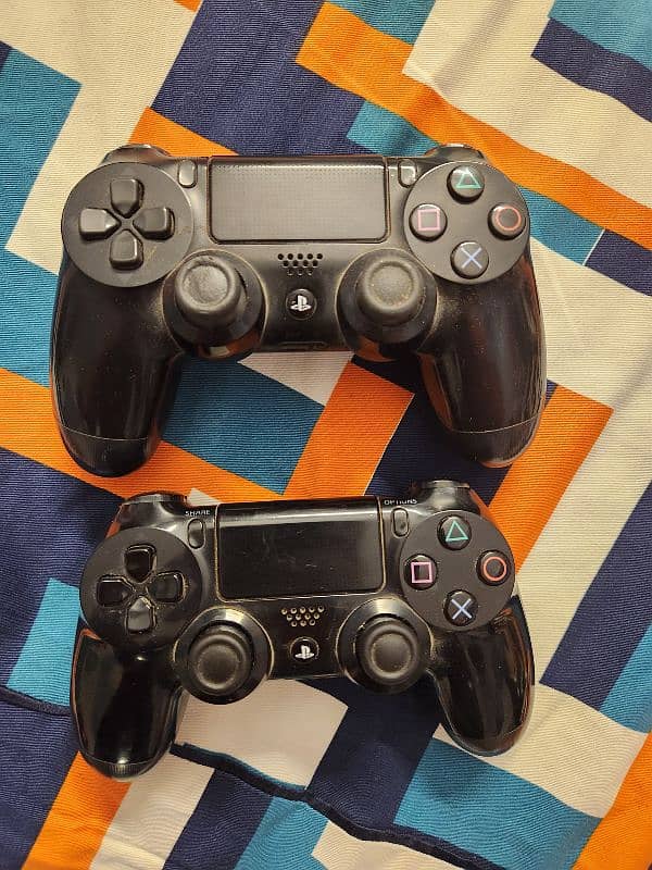 PS4 Controller 1