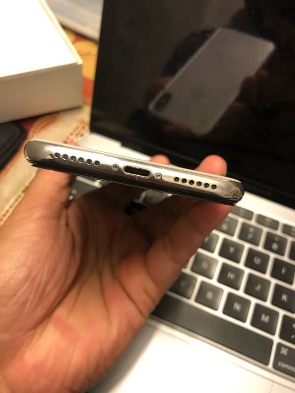 IPhone X 64GB PTA Approved 3