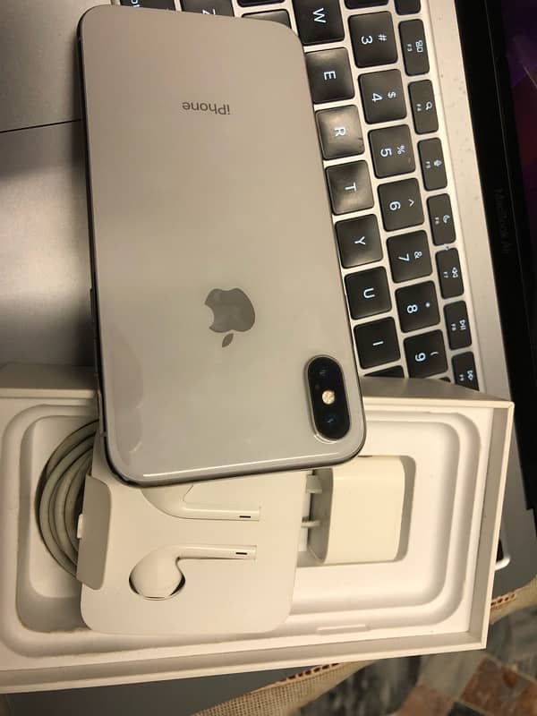 IPhone X 64GB PTA Approved 6