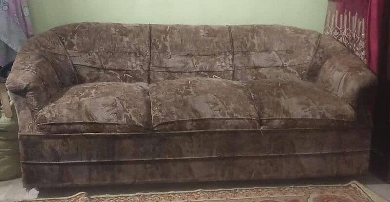 5 seater sofa set good condition 3