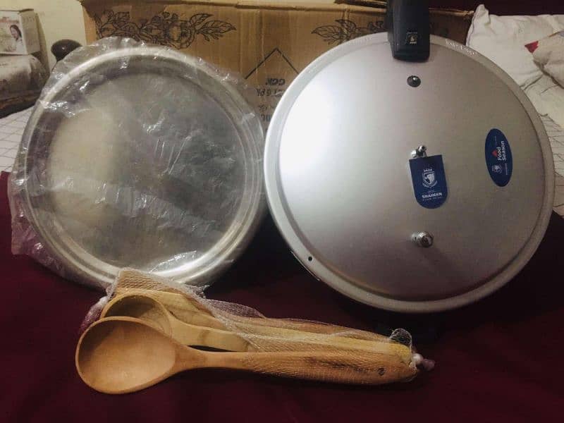 Pressure Cooker, Degcha and Wooden Spoons 1