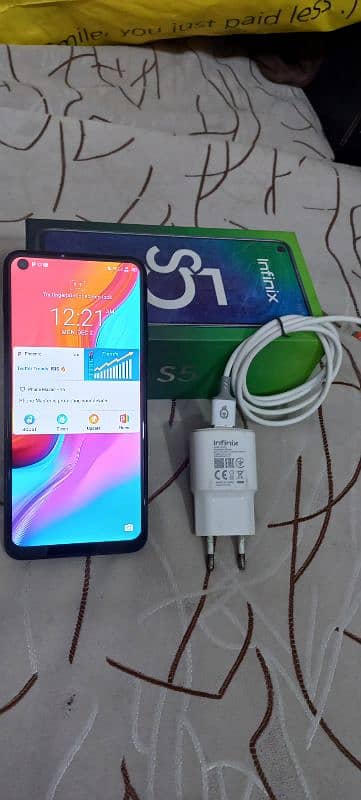 Infinix S5 Mobile Phone, Original Charger and Box 5