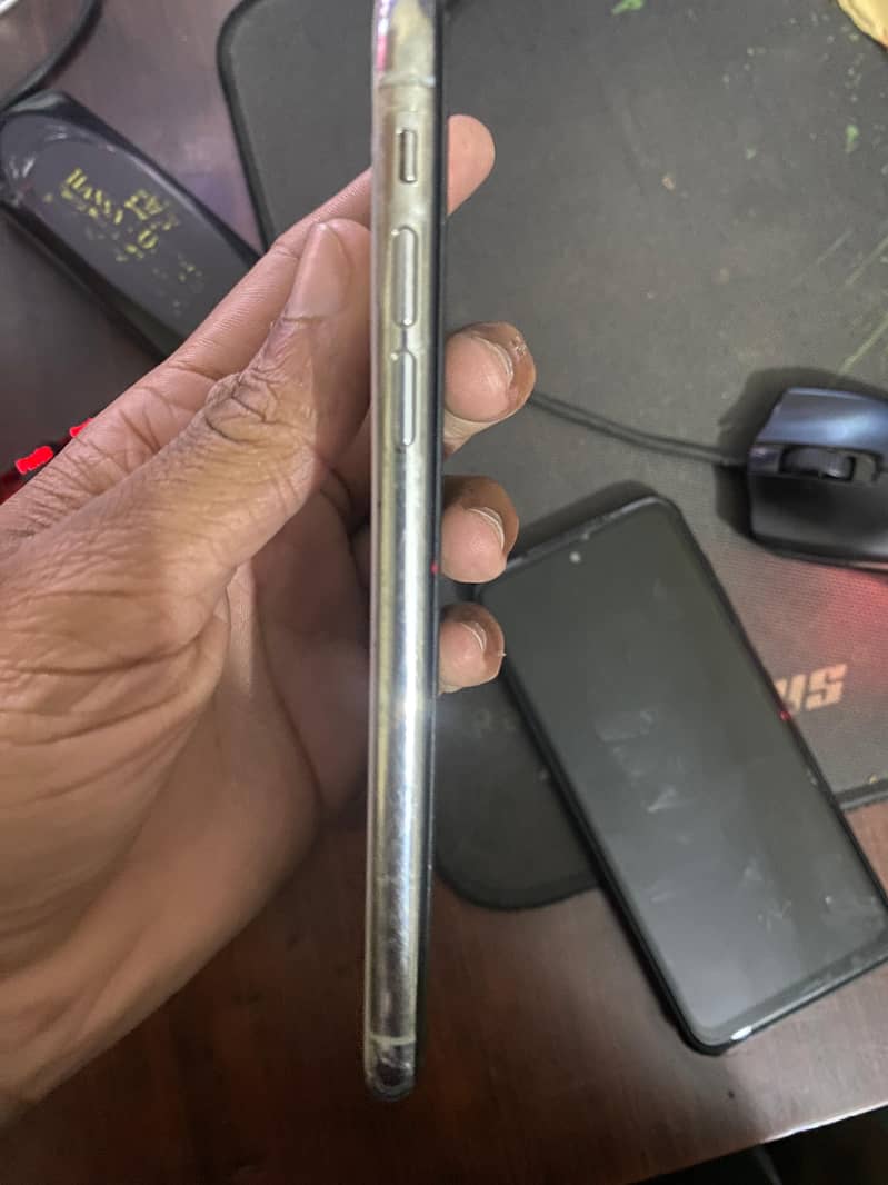 Iphone X 64 Gb for sale 2