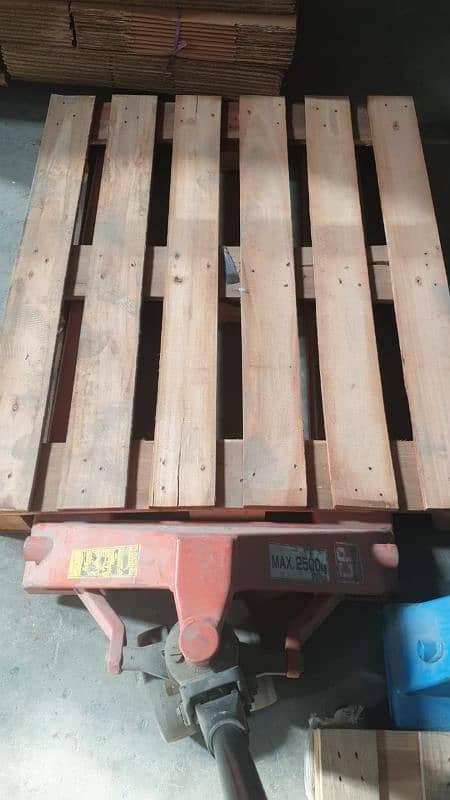 wooden pallets 5