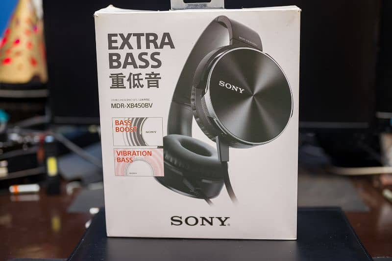 Sony Extra Bass studio headphones 100% Original 0