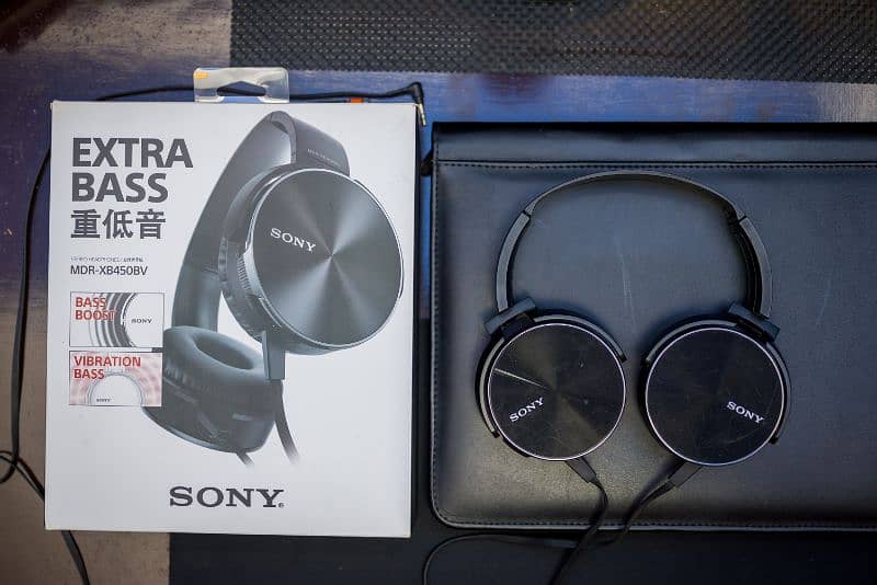 Sony Extra Bass studio headphones 100% Original 3