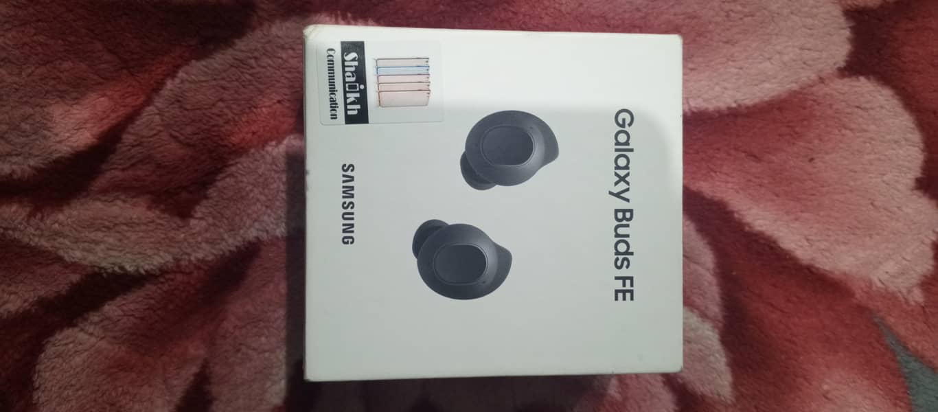 Samsung Galaxy Buds FE earbuds 0