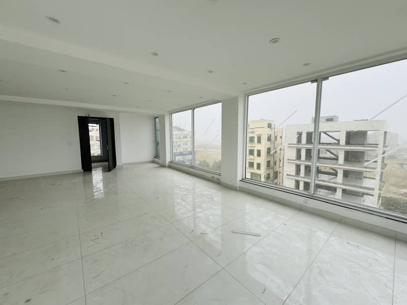 5 Marla Commercial 4th Floor For Rent Bahria Town Lahore 9