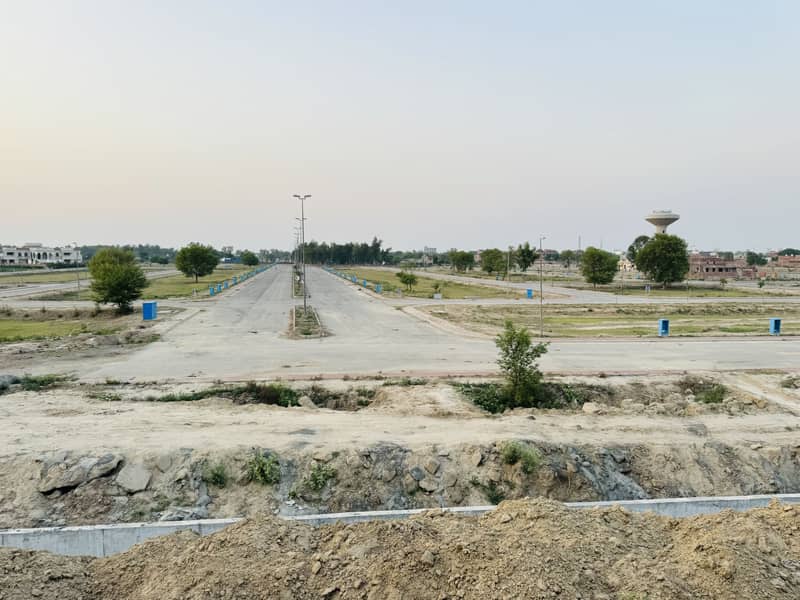 8 Marla Commercial Plots New Deal Open Form Golf View Residencia - Phase 1 Bahria Town, Lahore 8