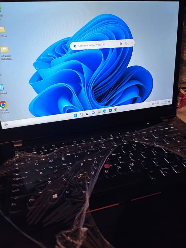 Lenevo T480s touch screen corei5 vPro 8th gen 2